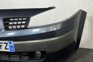 Pare choc avant RENAULT MEGANE 2
