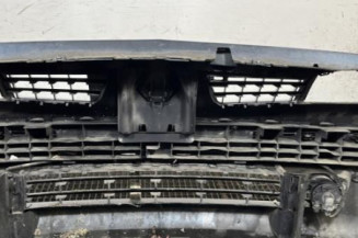 Pare choc avant RENAULT MEGANE 2