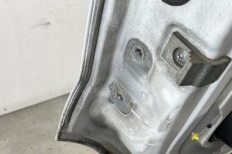 Porte avant droit OPEL VIVARO 1