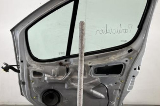 Porte avant droit OPEL VIVARO 1