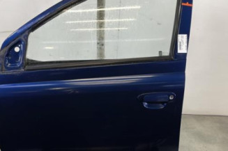 Porte avant gauche TOYOTA YARIS 1 Photo n°1