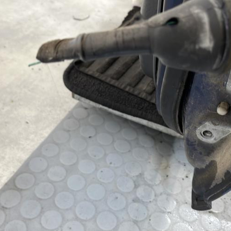 Porte avant gauche TOYOTA YARIS 1 Photo n°6