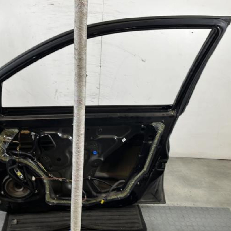 Porte avant droit NISSAN MICRA 3 Photo n°6