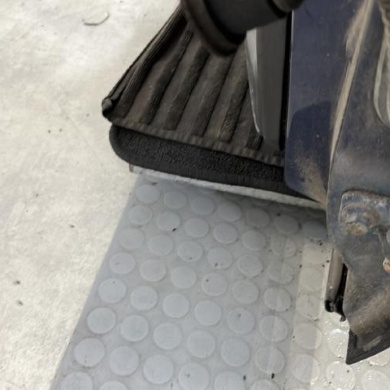 Porte avant gauche FORD FOCUS 1 Photo n°7