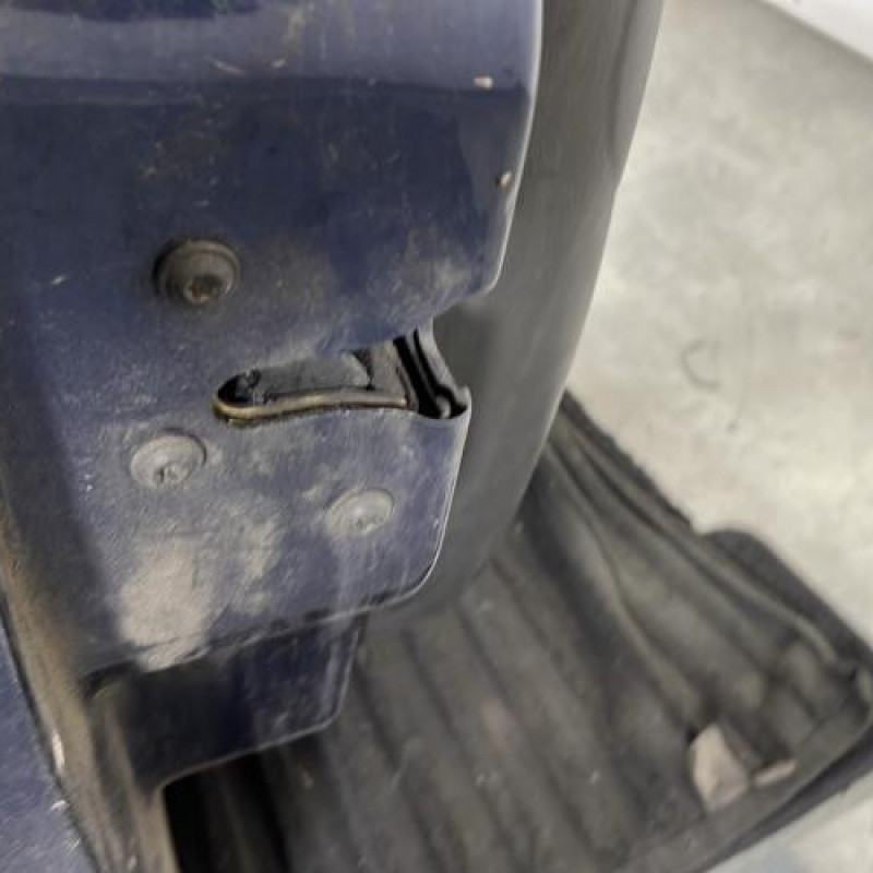 Porte avant gauche FORD FOCUS 1 Photo n°8