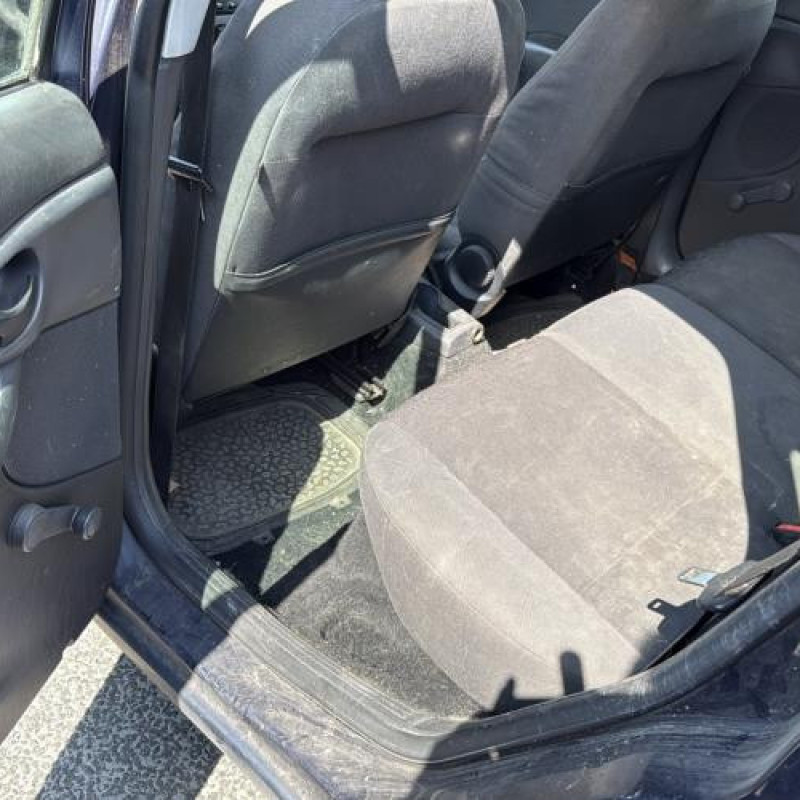 Porte avant gauche FORD FOCUS 1 Photo n°19