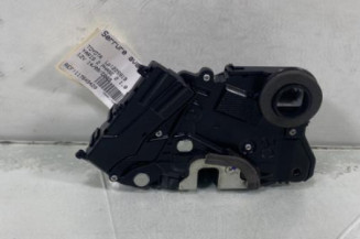 Serrure avant droit TOYOTA YARIS 2