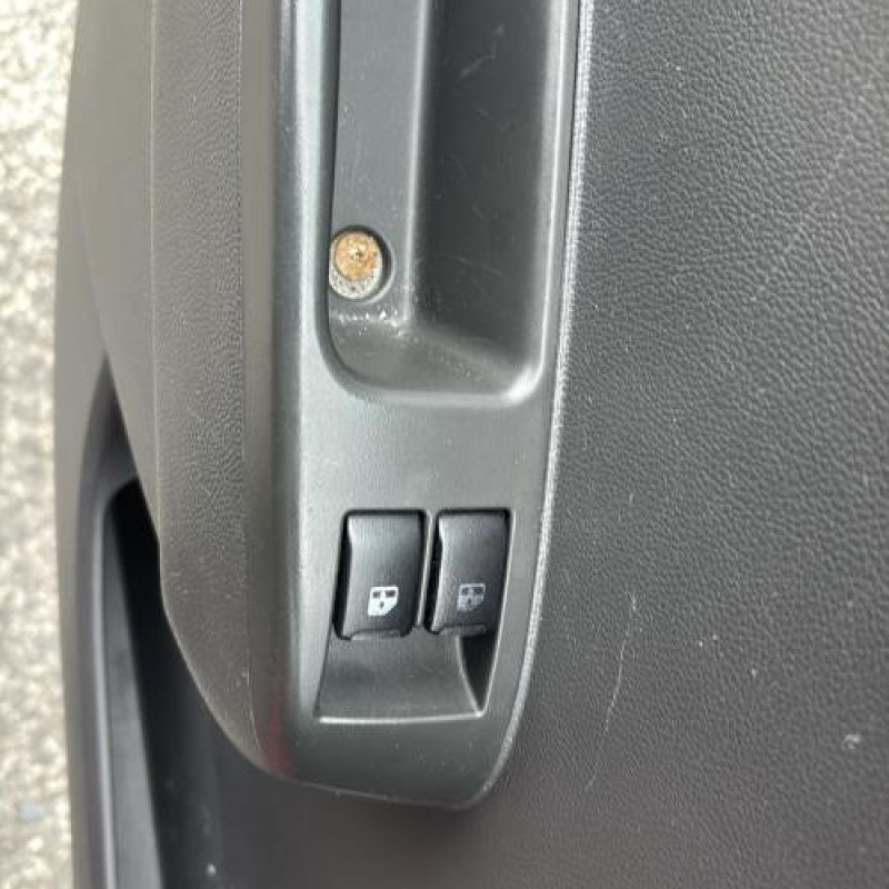 Serrure arriere droit CHEVROLET SPARK Photo n°15
