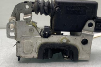 Serrure arriere gauche DACIA DUSTER 1