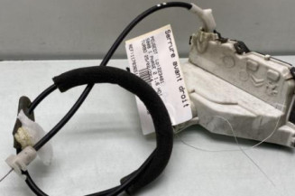 Serrure avant droit PEUGEOT 5008 1