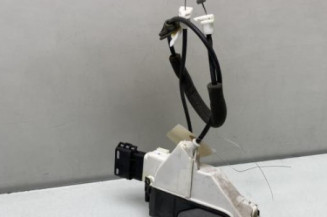 Serrure avant droit PEUGEOT 5008 1