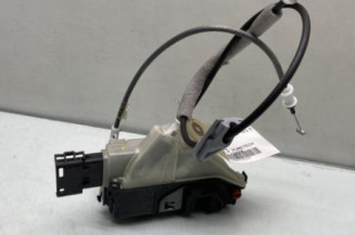 Serrure arriere droit PEUGEOT 5008 2