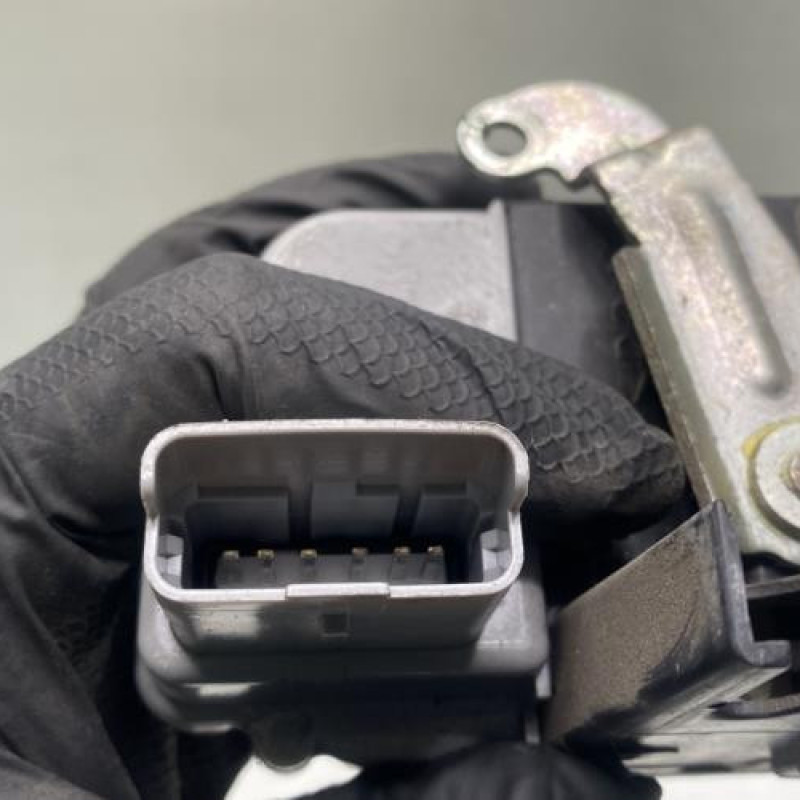 Serrure arriere gauche CITROEN XSARA PICASSO Photo n°4