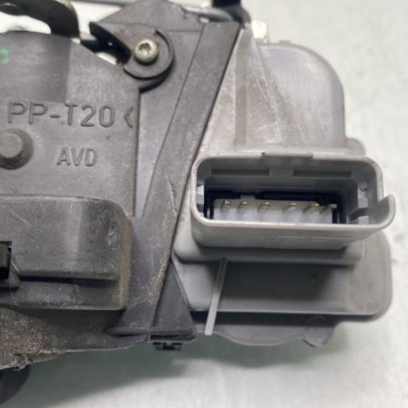 Serrure avant droit CITROEN XSARA PICASSO Photo n°4