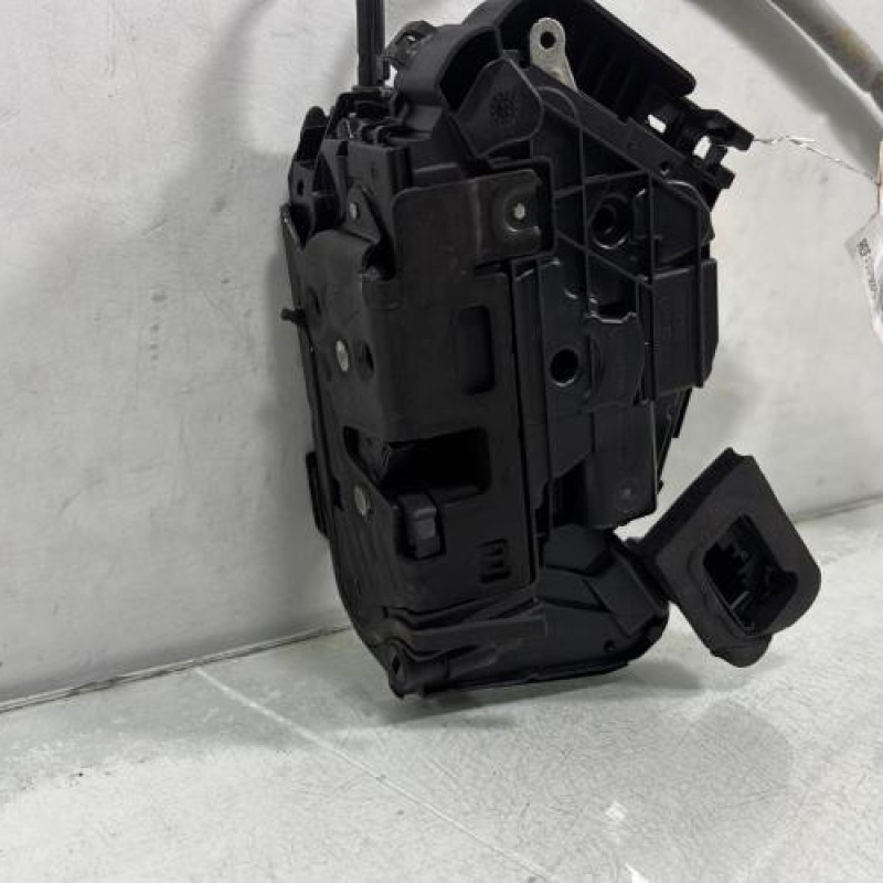 Serrure avant droit VOLKSWAGEN GOLF 7 Photo n°1