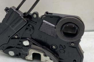Serrure avant droit TOYOTA YARIS 2