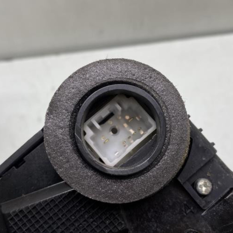 Serrure avant droit TOYOTA YARIS 2 Photo n°4