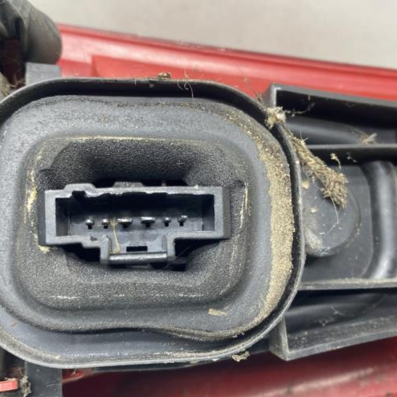 Feu arriere principal droit (feux) CITROEN C3 1 Photo n°3