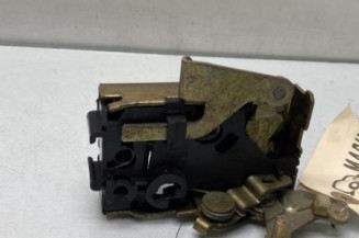 Serrure arriere droit PEUGEOT 106