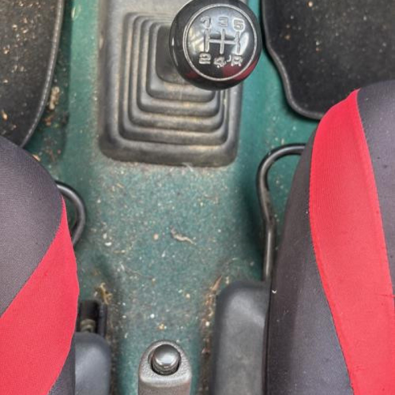 Serrure arriere droit PEUGEOT 106 Photo n°19