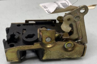 Serrure avant droit PEUGEOT 106