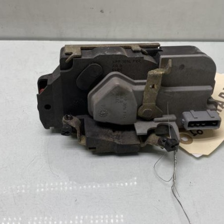 Serrure arriere droit PEUGEOT 206