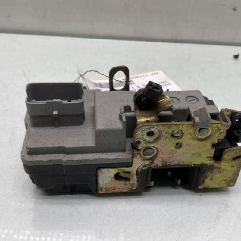 Serrure avant gauche PEUGEOT 206 Photo n°4