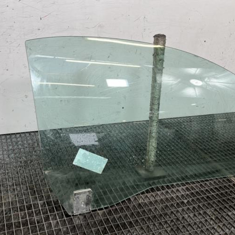 Vitre avant droit PEUGEOT 206 Photo n°3