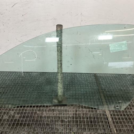 Vitre avant gauche PEUGEOT 206 Photo n°1