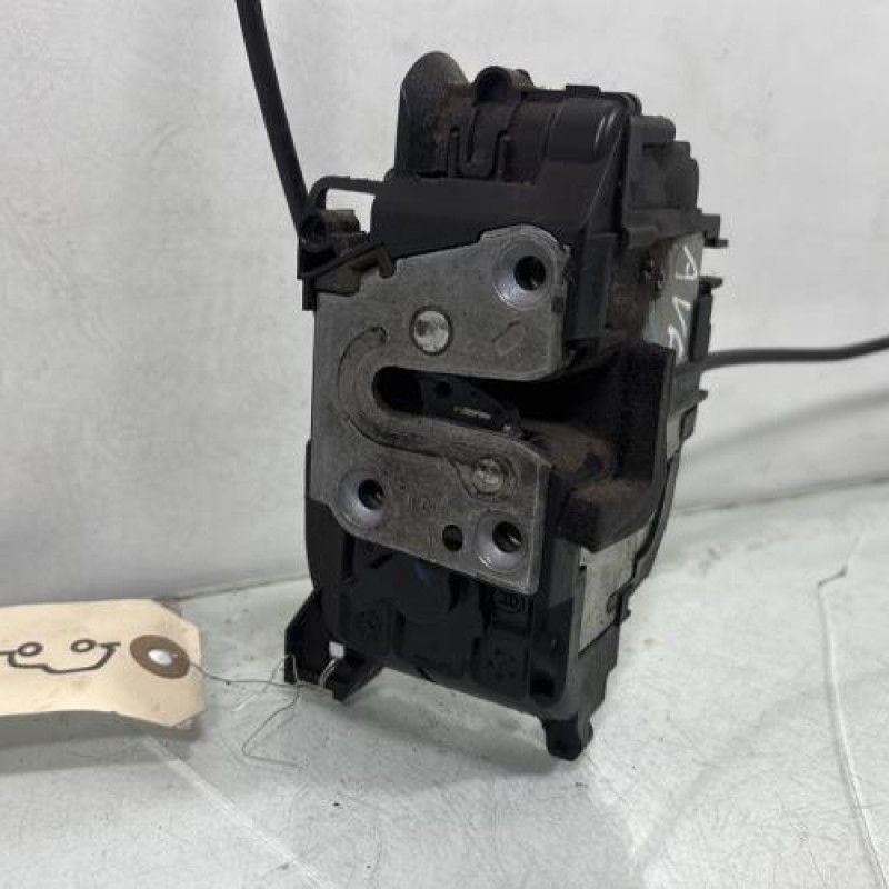 Serrure avant gauche RENAULT CLIO 3 Photo n°1