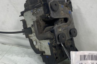 Serrure avant droit RENAULT CLIO 3