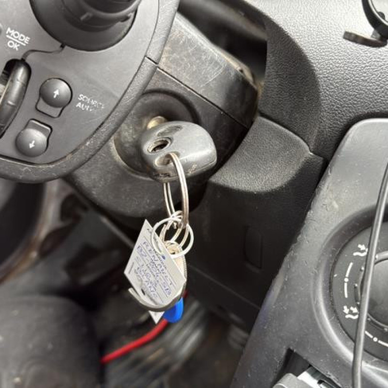 Serrure avant droit RENAULT CLIO 3 Photo n°18