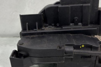 Serrure arriere gauche RENAULT LAGUNA 3