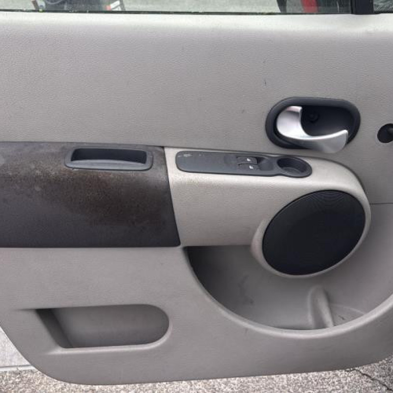 Serrure avant gauche RENAULT MODUS Photo n°14