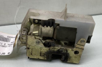 Serrure arriere gauche RENAULT CLIO 2