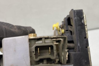 Serrure arriere gauche RENAULT CLIO 2