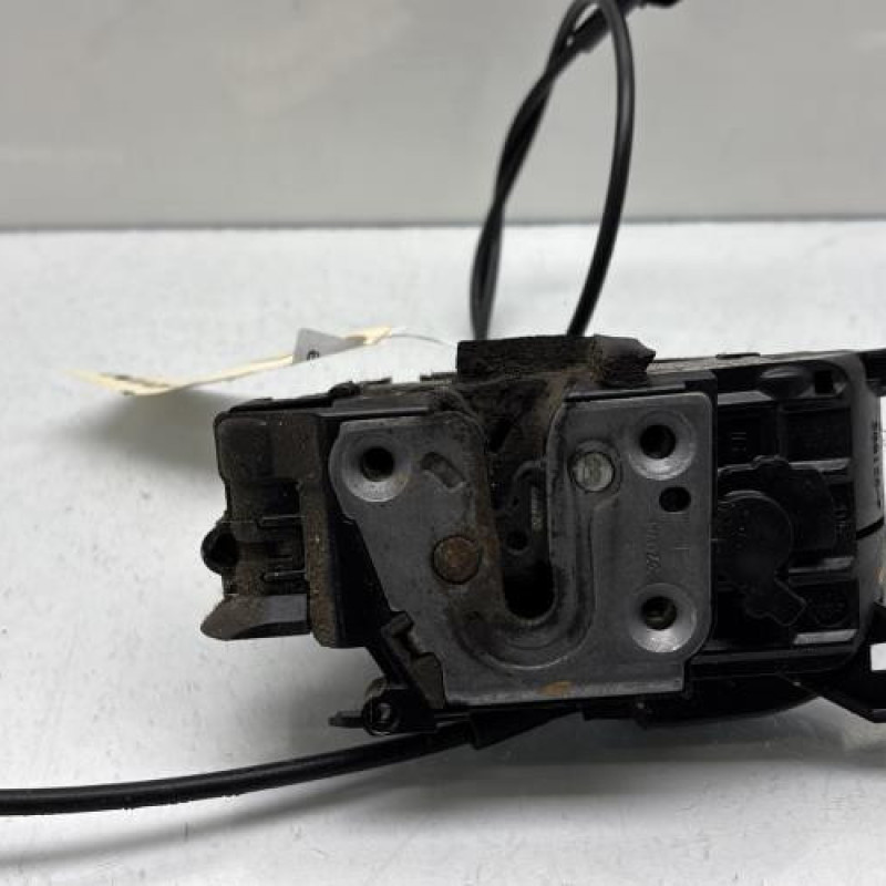 Serrure avant gauche RENAULT CLIO 3 Photo n°8