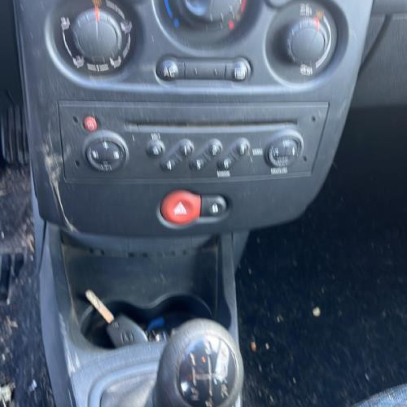 Serrure avant gauche RENAULT CLIO 3 Photo n°10