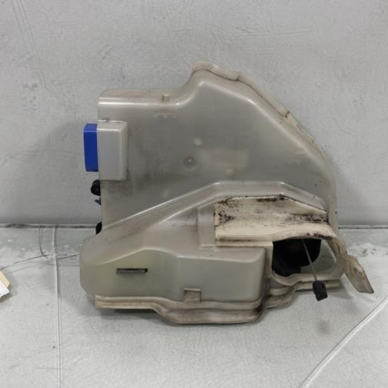 Serrure avant gauche VOLKSWAGEN GOLF PLUS Photo n°3