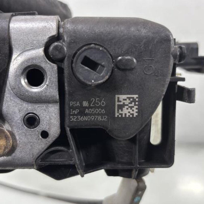 Serrure avant gauche PEUGEOT 508 1 SW Photo n°7