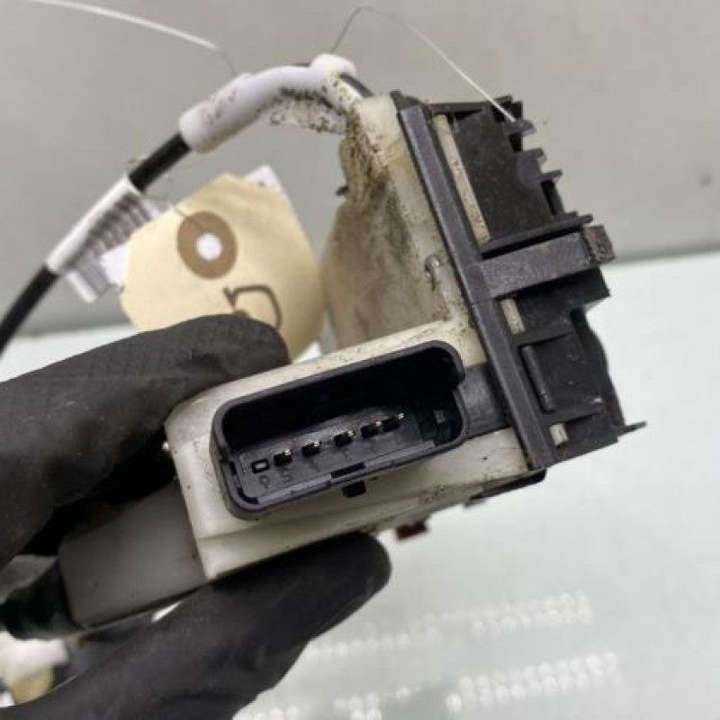 Serrure arriere gauche PEUGEOT 2008 1 Photo n°4