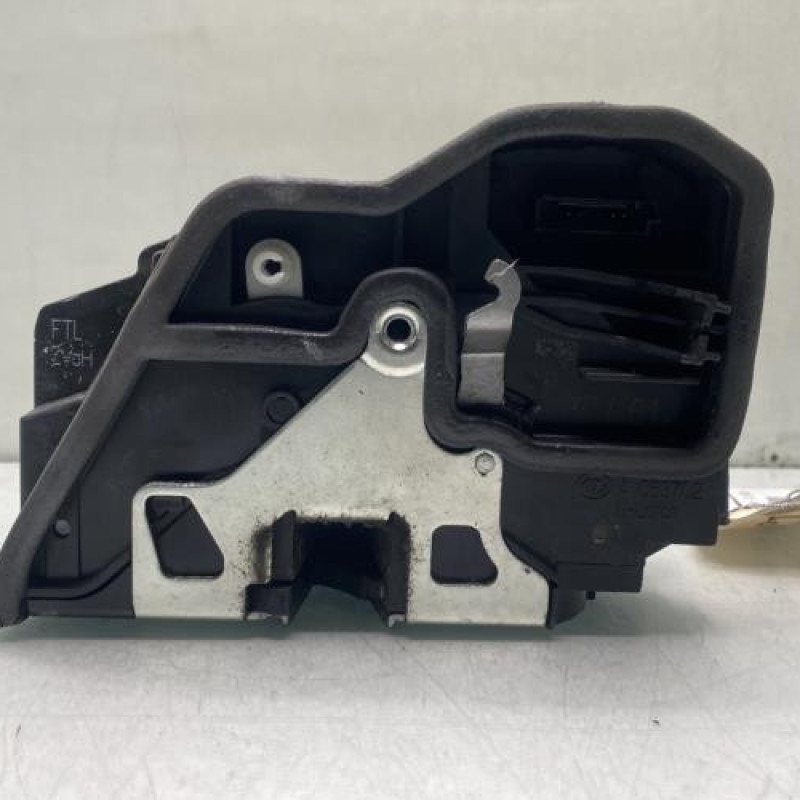 Serrure avant gauche BMW SERIE 1 F20 Photo n°3