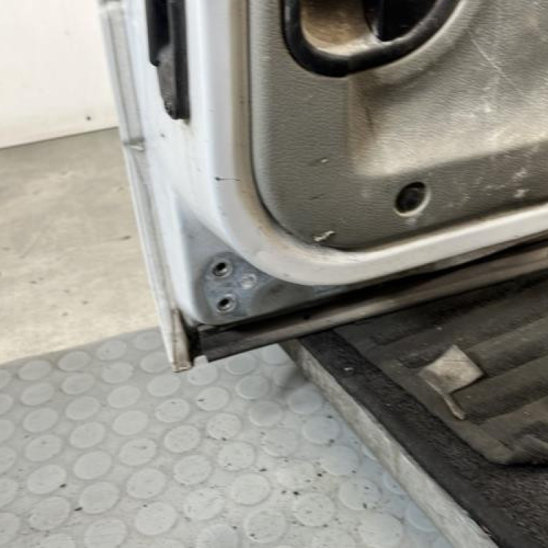 Porte laterale droit RENAULT KANGOO 1 Photo n°8