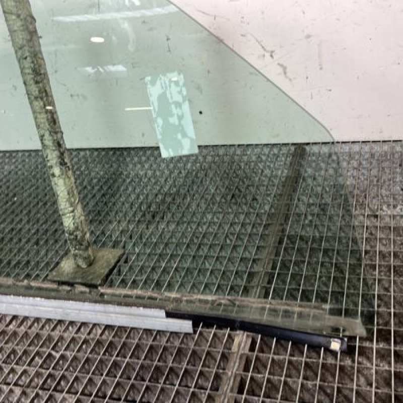 Vitre avant droit RENAULT KANGOO 1 Photo n°2