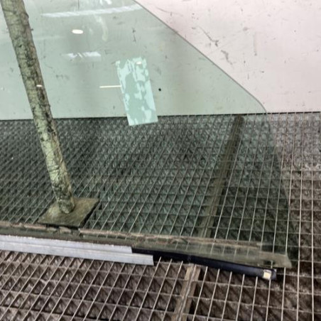 Vitre avant droit RENAULT KANGOO 1