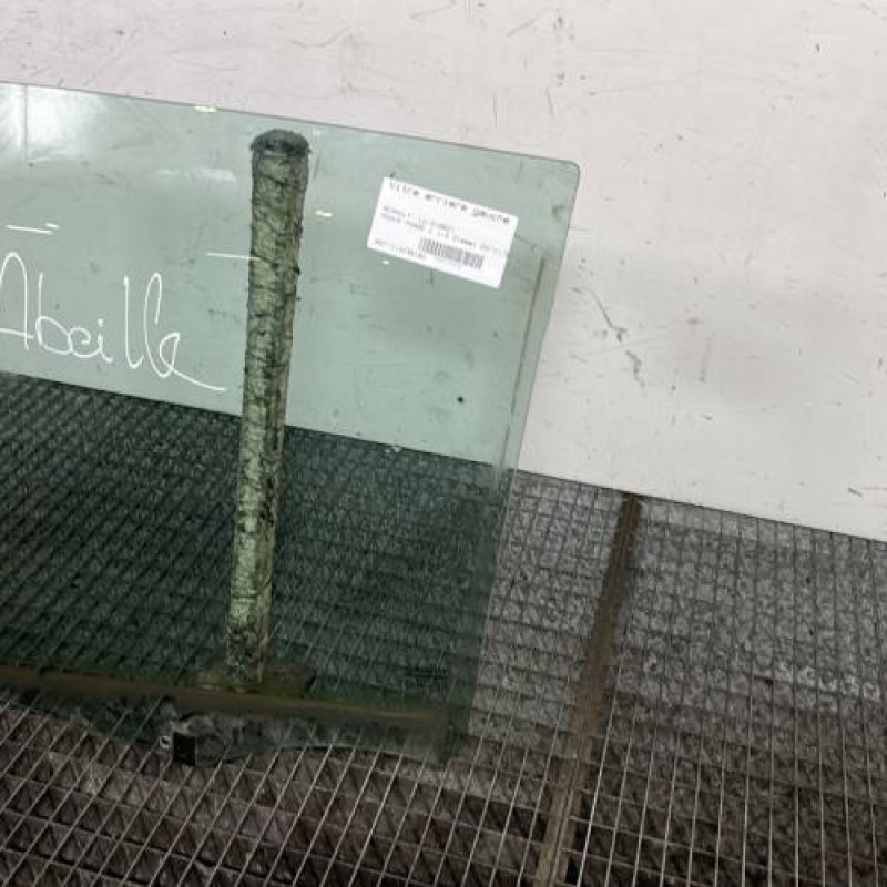 Vitre arriere gauche RENAULT MODUS Photo n°3