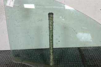 Vitre avant droit RENAULT MODUS Photo n°1