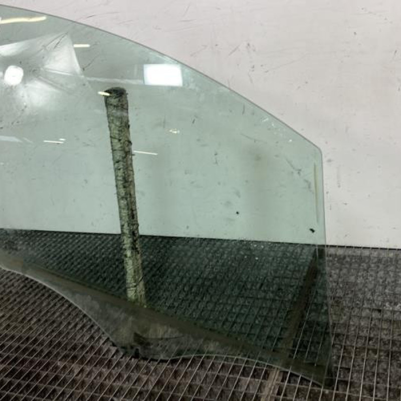 Vitre avant droit RENAULT MODUS Photo n°2