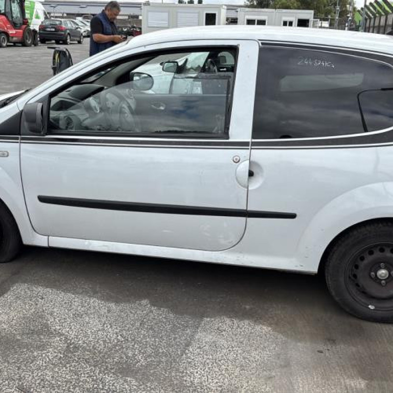 Serrure avant gauche RENAULT TWINGO 2 Photo n°10