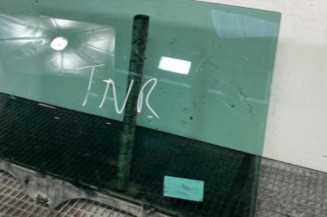 Vitre arriere droit VOLKSWAGEN SHARAN 2